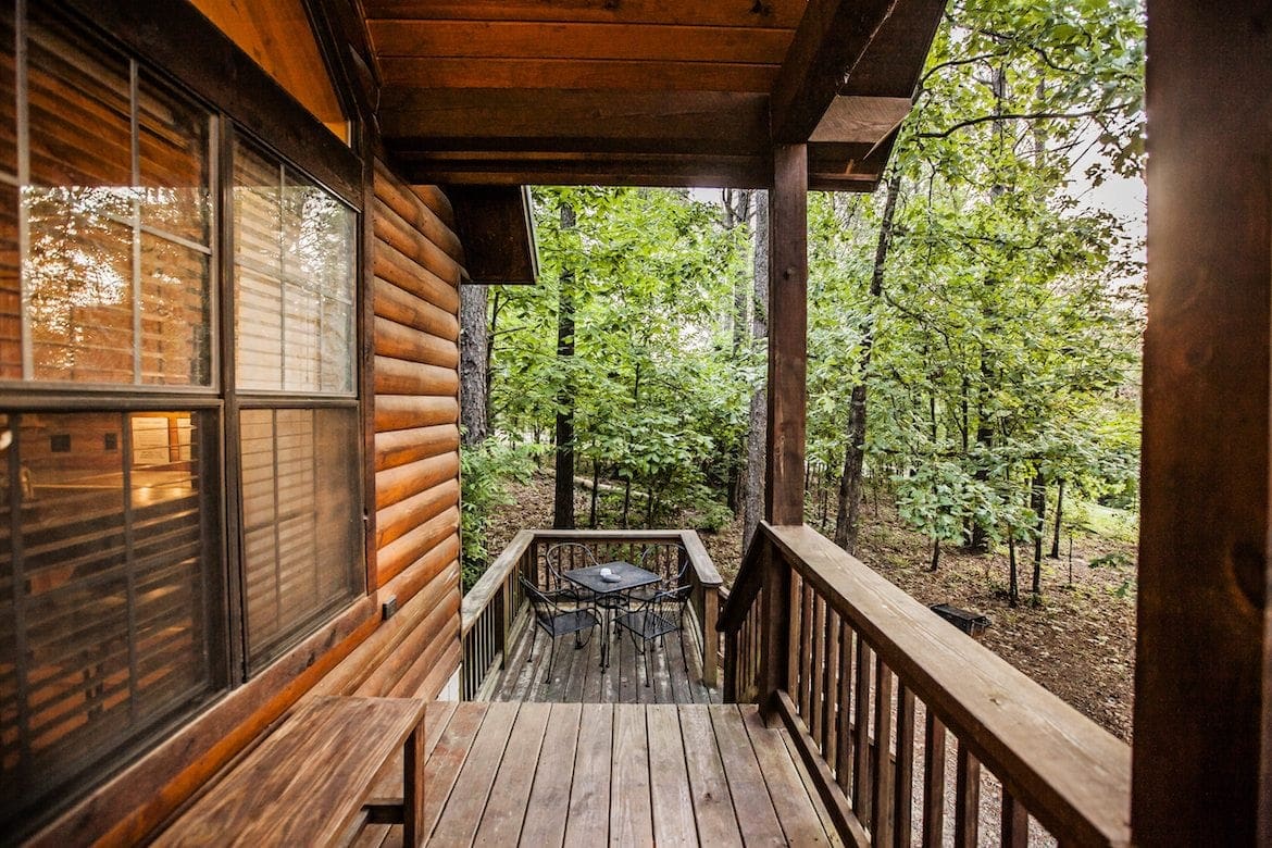 Gray Wolf Lodge Cabin in Broken Bow, OK - Sleeps 4+ - Hidden Hills Cabins