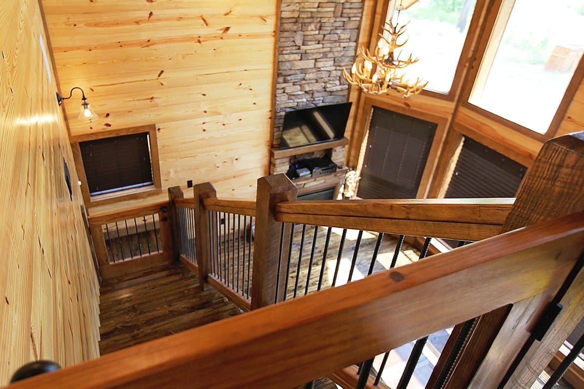 Firefly Cabin in Broken Bow, OK - Sleeps 4+ - Hidden Hills ...